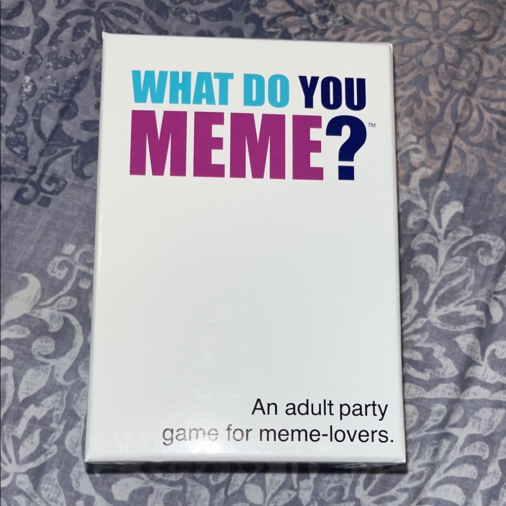Party Game - White and Purple